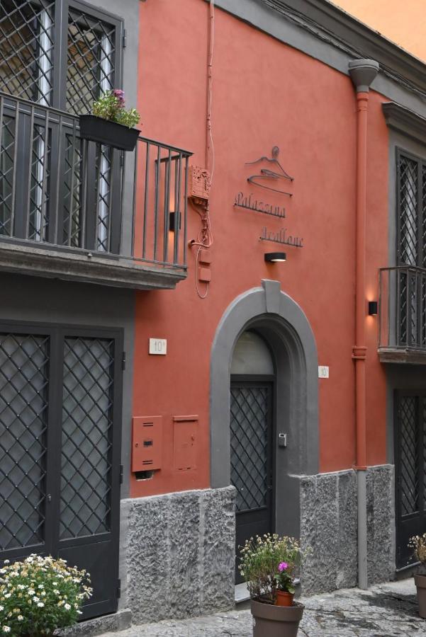 B&B Palazzina Avallone Napoli Eksteriør bilde