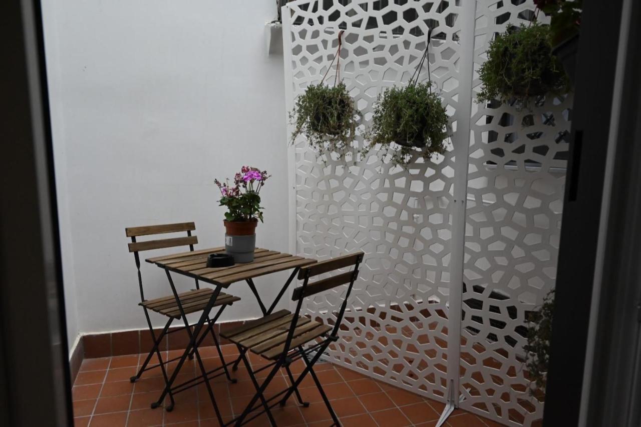B&B Palazzina Avallone Napoli Eksteriør bilde