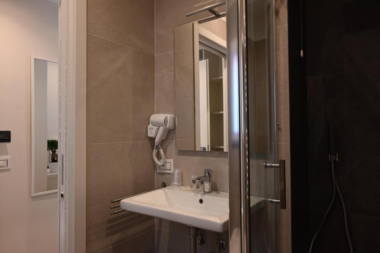 B&B Palazzina Avallone Napoli Eksteriør bilde
