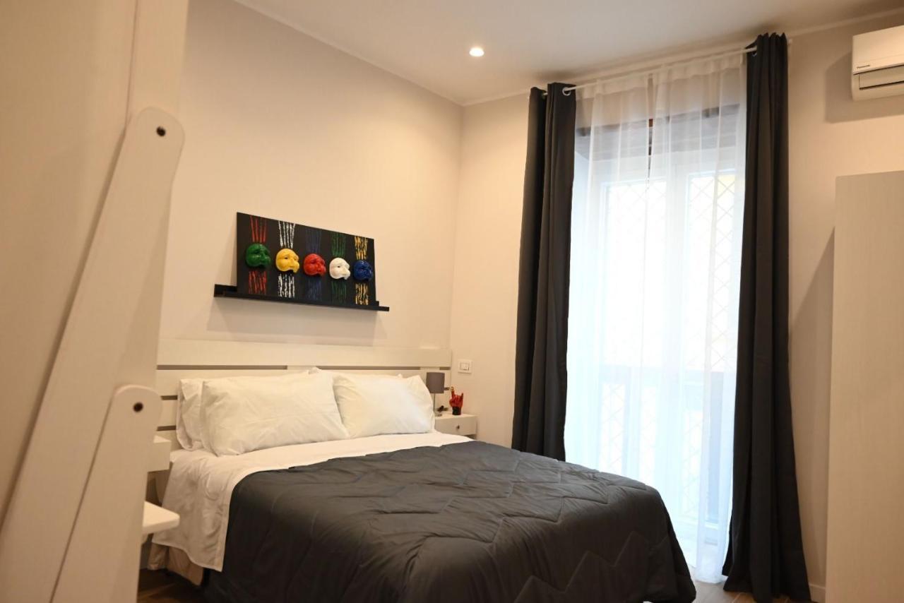 B&B Palazzina Avallone Napoli Eksteriør bilde