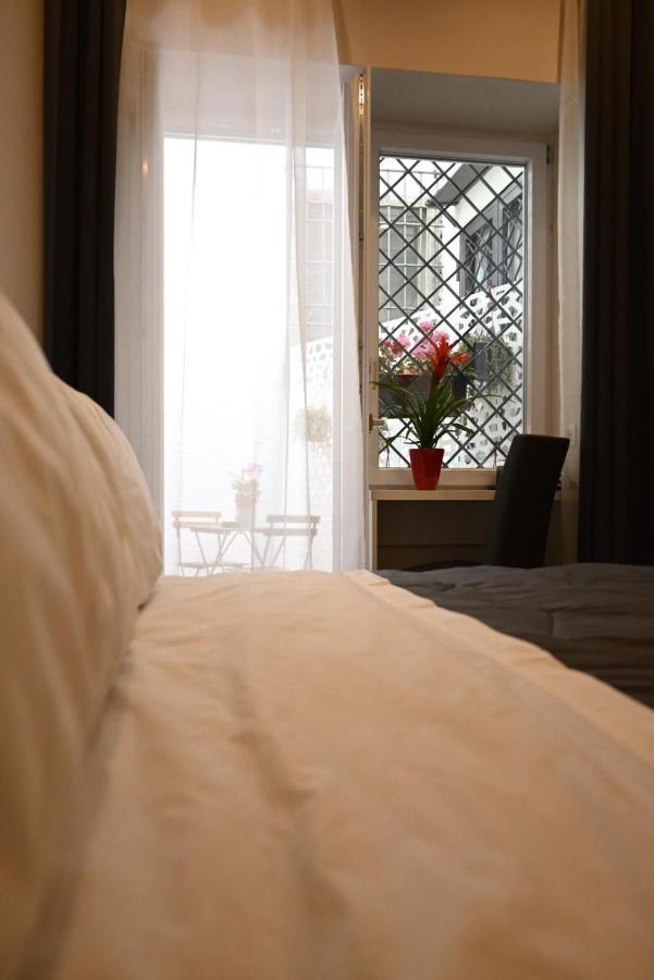 B&B Palazzina Avallone Napoli Eksteriør bilde